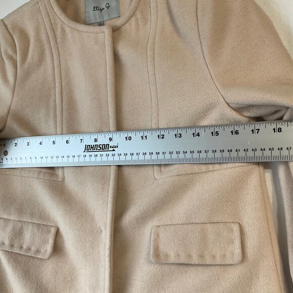 Eliza J Women Long Coat size XS Beige Wool Blend Lined Buttons Closure Elegant - Picture 7 of 11